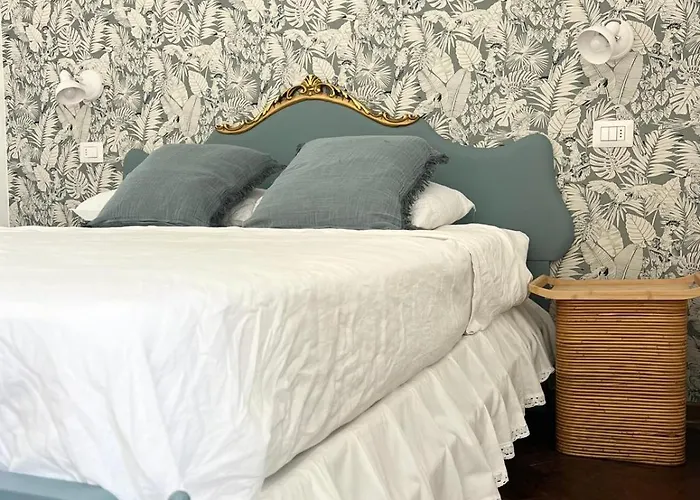 Attico Vista Mare Con Parcheggio Privato * ヴィアレッジョ