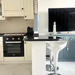 Apartment Attico Vista Mare Con Parcheggio Privato