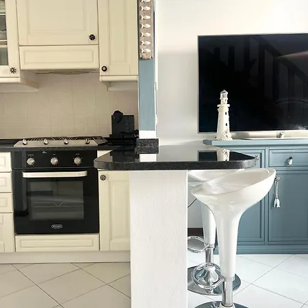 Apartamento Attico Vista Mare Con Parcheggio Privato