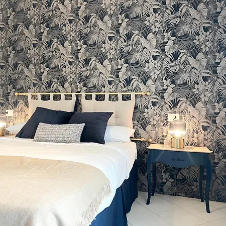 Attico Vista Mare Con Parcheggio Privato * Viareggio