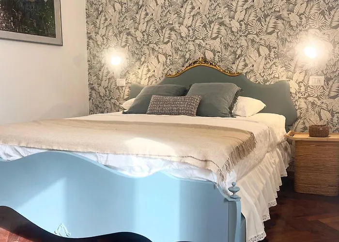 Attico Vista Mare Con Parcheggio Privato